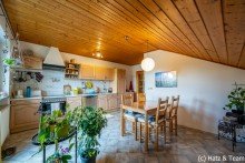 K�che Gepflegtes Zweifamilienhaus in l�ndlicher Lage n�he Tiefenbach!