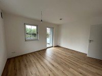Bild (089741f1038d8ade3bdd85692432f9ee): Moderne 2-Zimmer-Wohnung mit Balkon und unmittelbarer Anbindung ins Stadtzentrum!
