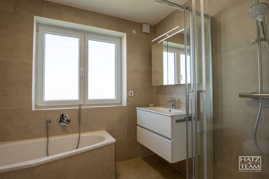 Badezimmer OG Zweifamilienhaus Thyrnau