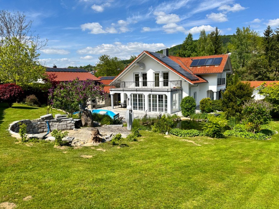 Au�enbereich Villa Hauzenberg