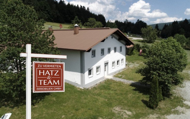 Hatz & Team Immobilien GmbH Neureichenau Gastronomie und Wohnung Gasthaus mit P�chterwohnung in der Neureichenau! Gasthaus zum Frankenwirt!
