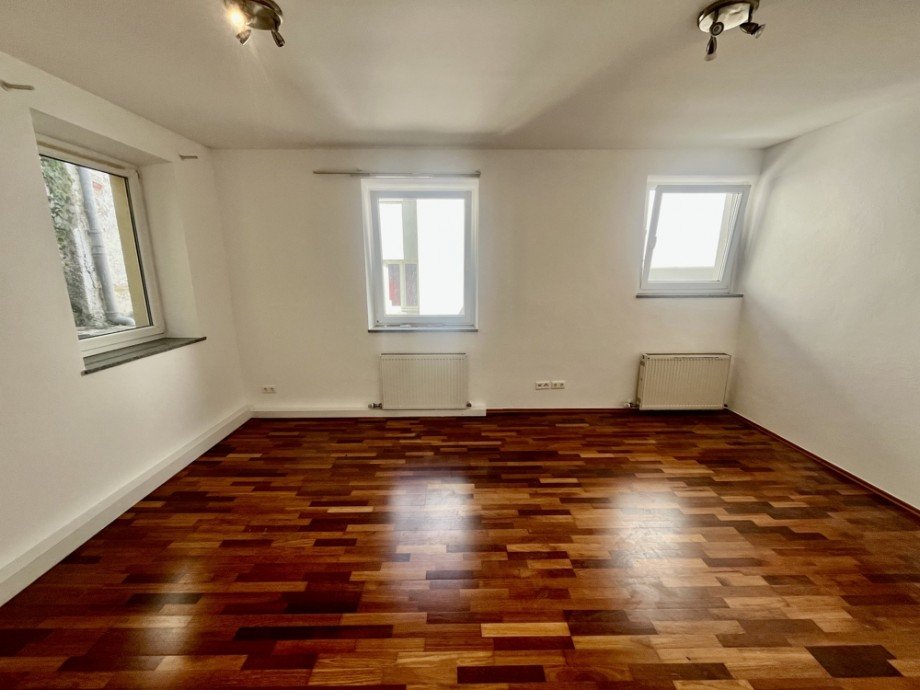 Wohnen-Schlafen Etagenwohnung Passau