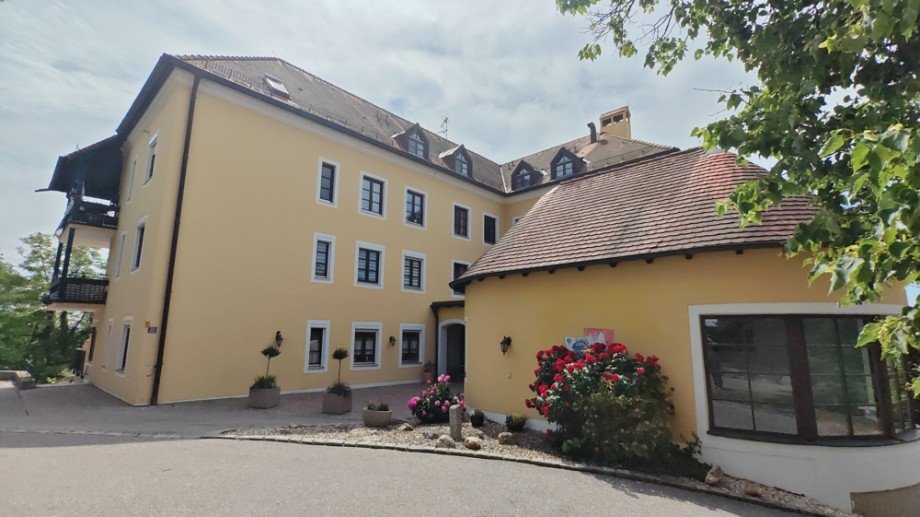 Hausansicht Etagenwohnung Bad Griesbach im Rottal