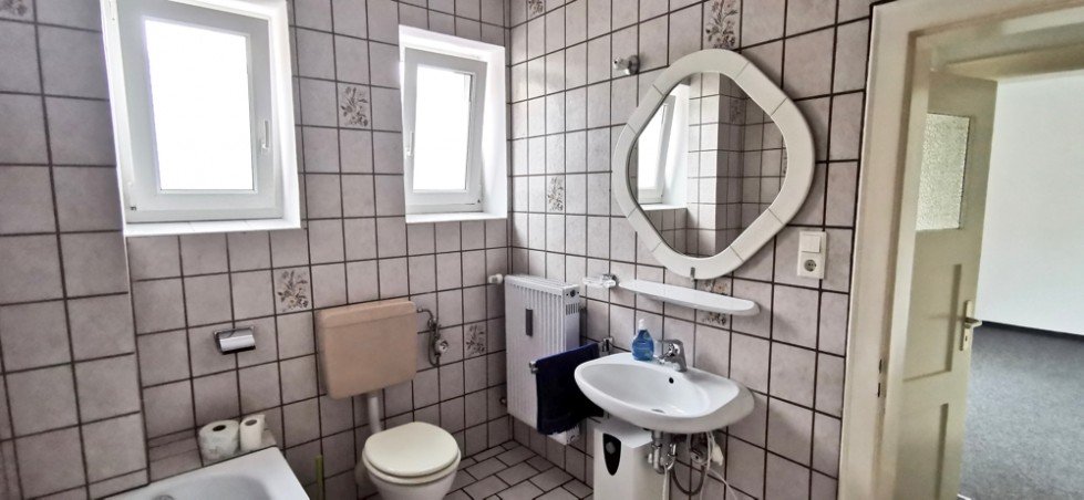 Bad B�rohaus Passau