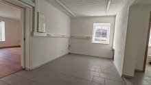 Laden EG Abstellfl�che 2 Kapitalanlage! Mehrfamilienhaus mit Gewerbeeinheit