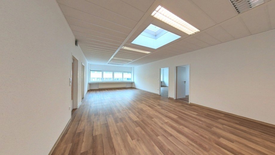 B�rofl�che B�rofl�che Hutthurm