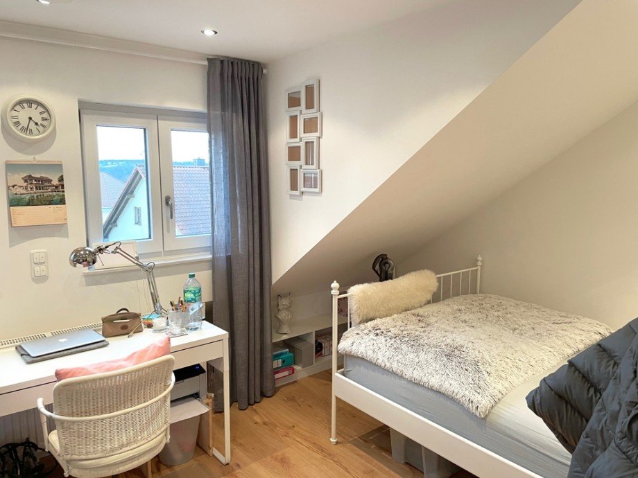 Wohnen/Schlafen, m�bliert Dachgeschosswohnung Passau