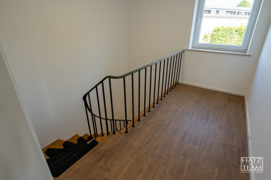 Dielenbereich OG Zweifamilienhaus Thyrnau