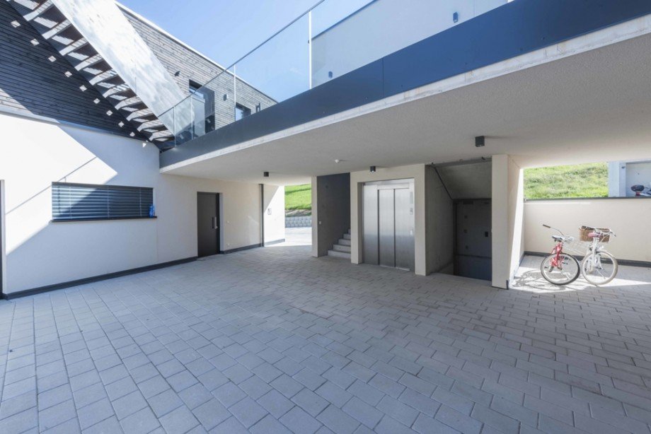 Zugang Penthousewohnung Schardenberg