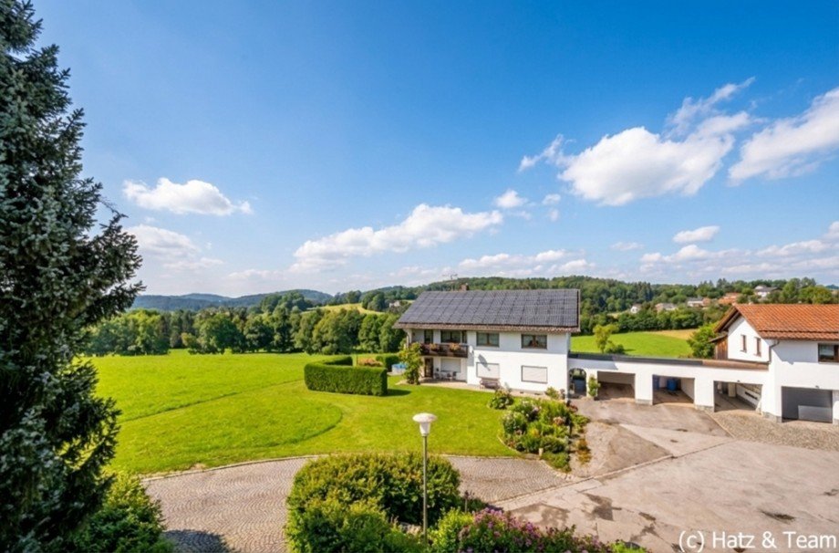Aussicht von Balkon Einfamilienhaus Tittling