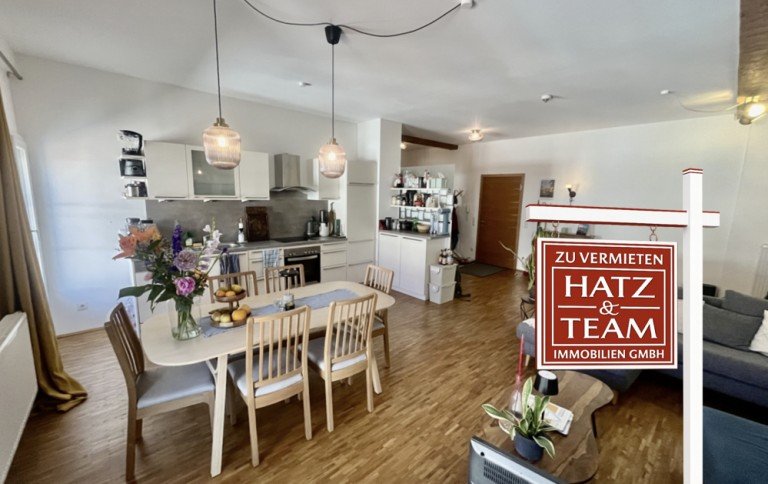 Hatz & Team Immobilien GmbH Passau Dachgeschosswohnung Hochwertige 2-Zimmer-Wohnung mitten in der sch�nen Altstadt von Passau!