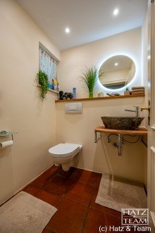 G�ste-WC Einziehen. Entspannen. 
Nebenkosten? Erledigt vom eigenen Chalet!