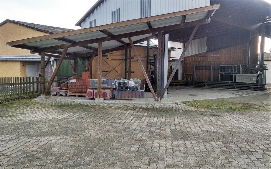 �berdachte Lagerfl�che Halle / Lager / Produktion Ortenburg