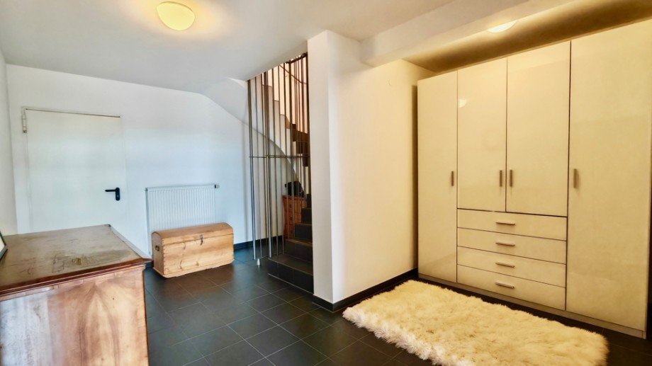 Flur UG Doppelhaush�lfte Passau