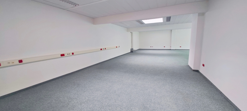 zus�tzliche Mietfl�chen B�rofl�che Hutthurm