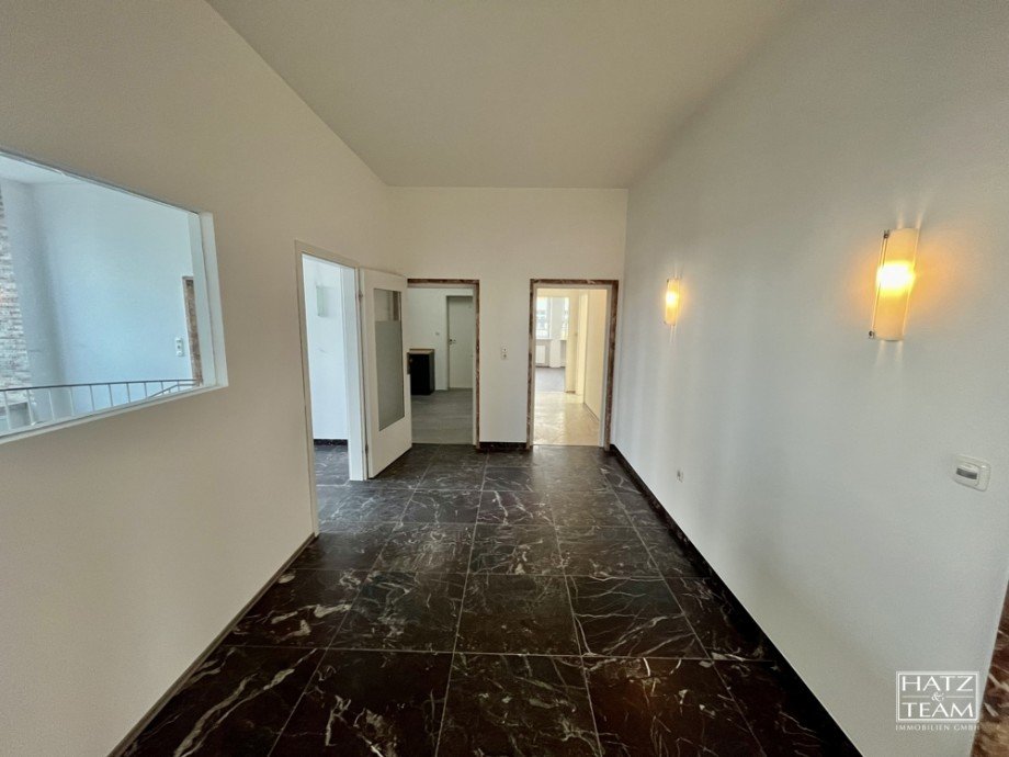 Flur B�rohaus Passau