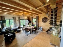 Wohn-Esszimmer Verkauft! Stilvolles Chalet in erh�hter Lage mit traumhaftem Panoramablick �ber Hauzenberg!