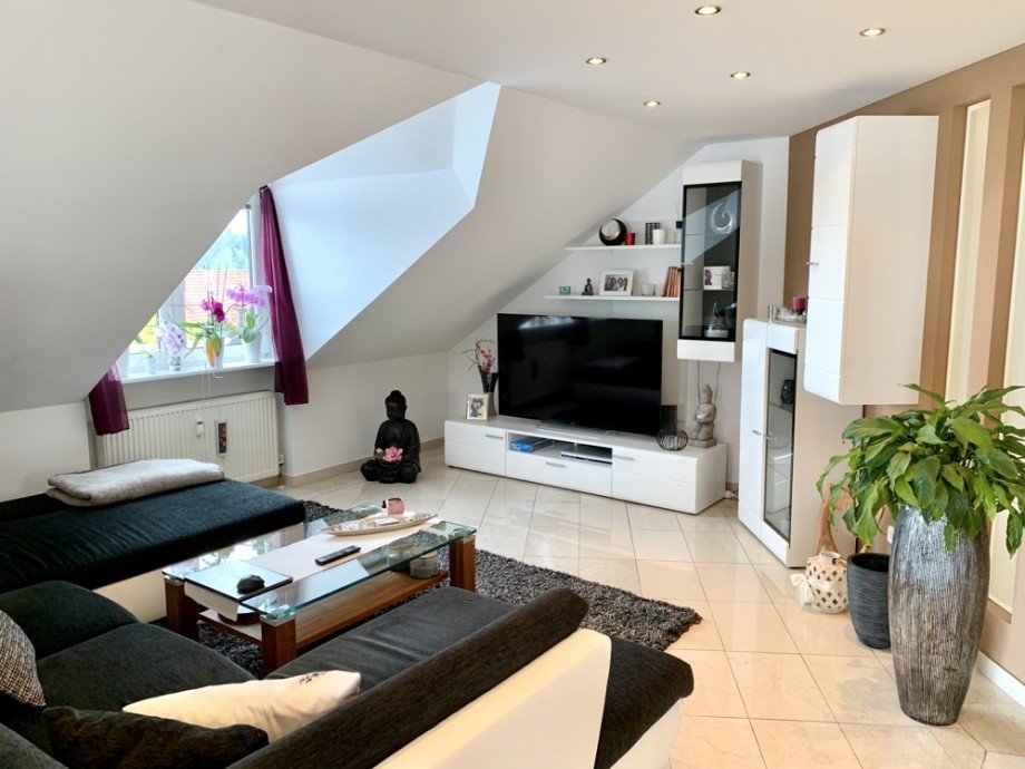 Wohn-/Essbereich Dachgeschosswohnung Salzweg