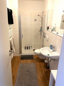 Badezimmer Moderne 3-Zimmer-Wohnung mitten im Stadtzentrum von Passau. 
Auch WG-geeignet!