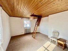 Schlafzimmer OG Penthouse-Feeling auf zwei Ebenen - gro�z�gige Maisonette-Wohnung mit Dachterrasse und Weitblick!