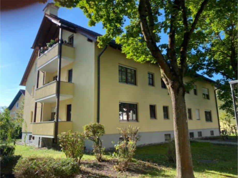 Hausansicht Mehrfamilienhaus Bad F�ssing