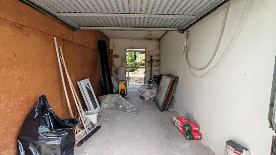 Garage mit Durchgang Garten Etagenwohnung Bad F�ssing