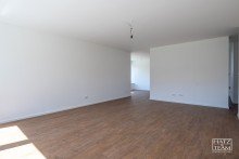 Wohnzimmer EG Verkauft! Wohnen im Gr�nen - Saniertes Zweifamilienhaus im Herzen von Thyrnau!