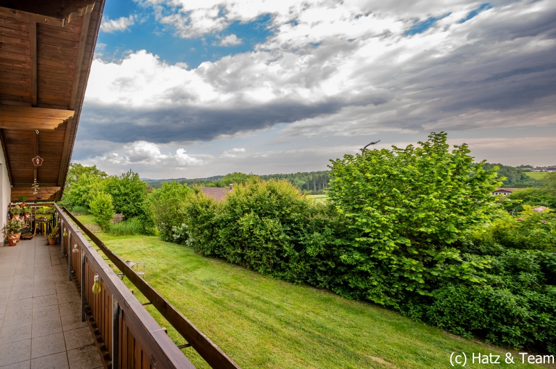 Aussicht Balkon Zweifamilienhaus Tiefenbach