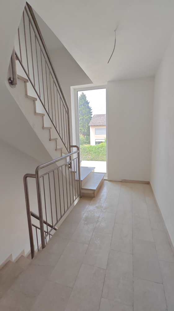 Treppenhaus Etagenwohnung Bad F�ssing