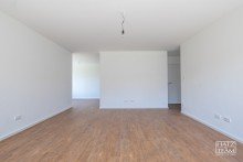 Wohnzimmer EG Verkauft! Wohnen im Gr�nen - Saniertes Zweifamilienhaus im Herzen von Thyrnau!