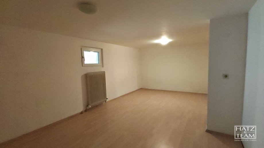 Hobbyraum Doppelhaush�lfte Passau