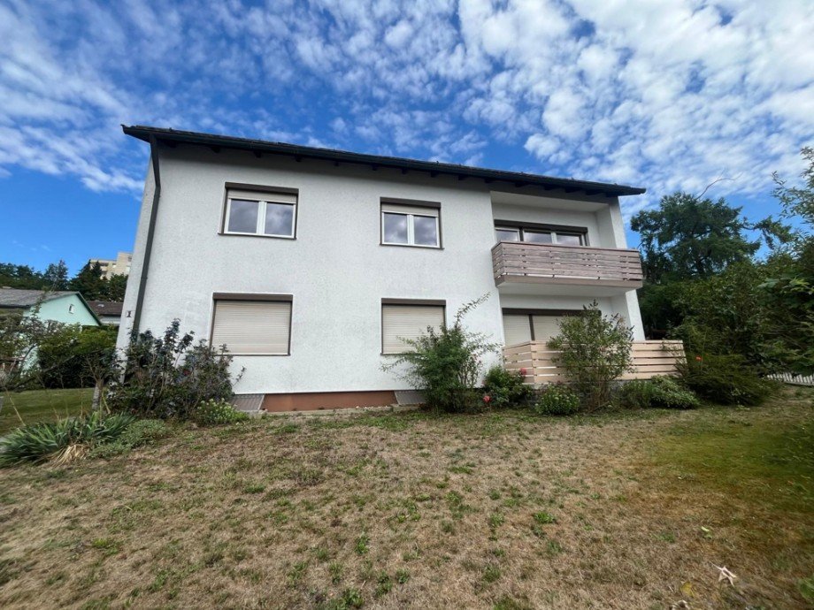 Hausansicht Zweifamilienhaus Passau