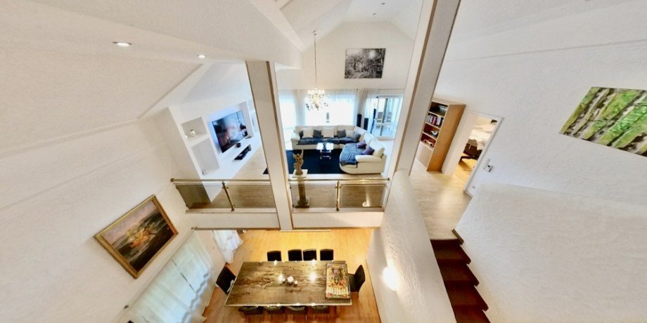 Blick auf Woh- und Esszimmer Einfamilienhaus Hutthurm