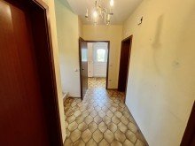 Diele EG Charmantes Einfamilienhaus mit Potenzial auf tollem Grundst�ck in Neukirchen am Inn!