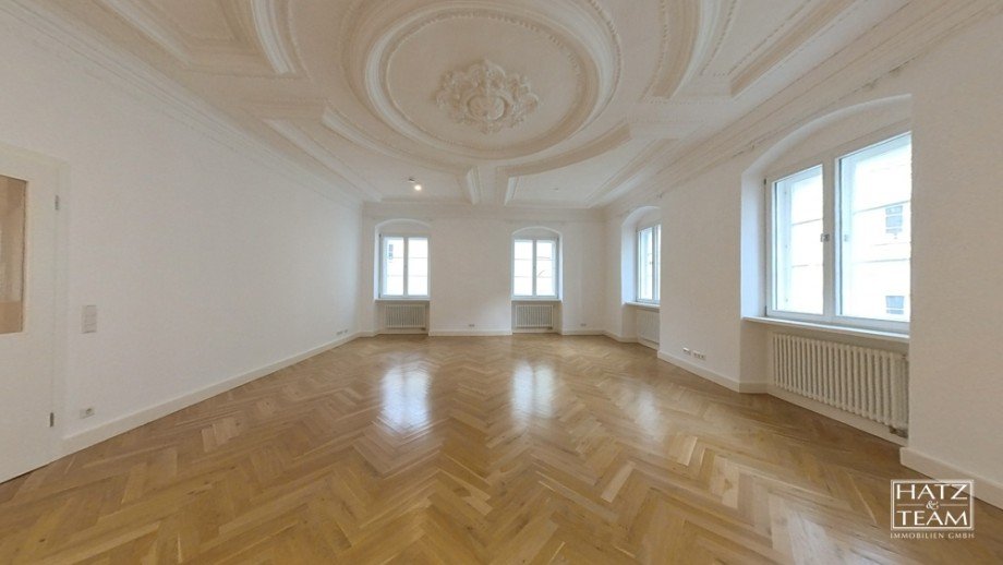 Wohn-/Esszimmer Etagenwohnung Passau