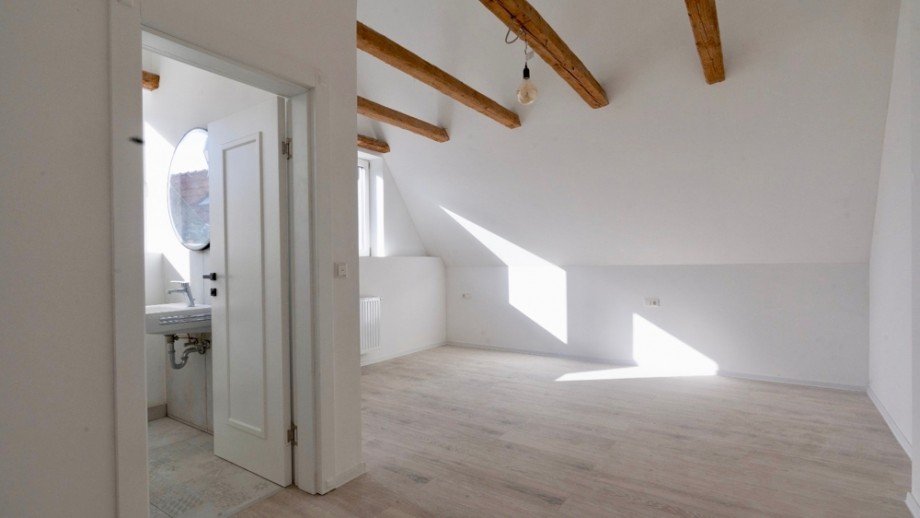 Wohnung Top 6 Wohn- / Gesch�ftshaus Sch�rding