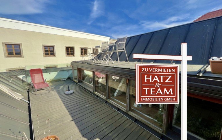 Hatz & Team Immobilien GmbH Passau Etagenwohnung Exklusive Mailsonette-Wohnung mit Dachterrasse und traumhaften Blick auf das Oberhaus!