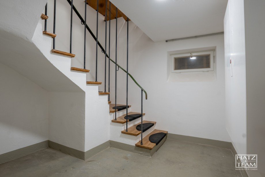 Kellerzugang Zweifamilienhaus Thyrnau