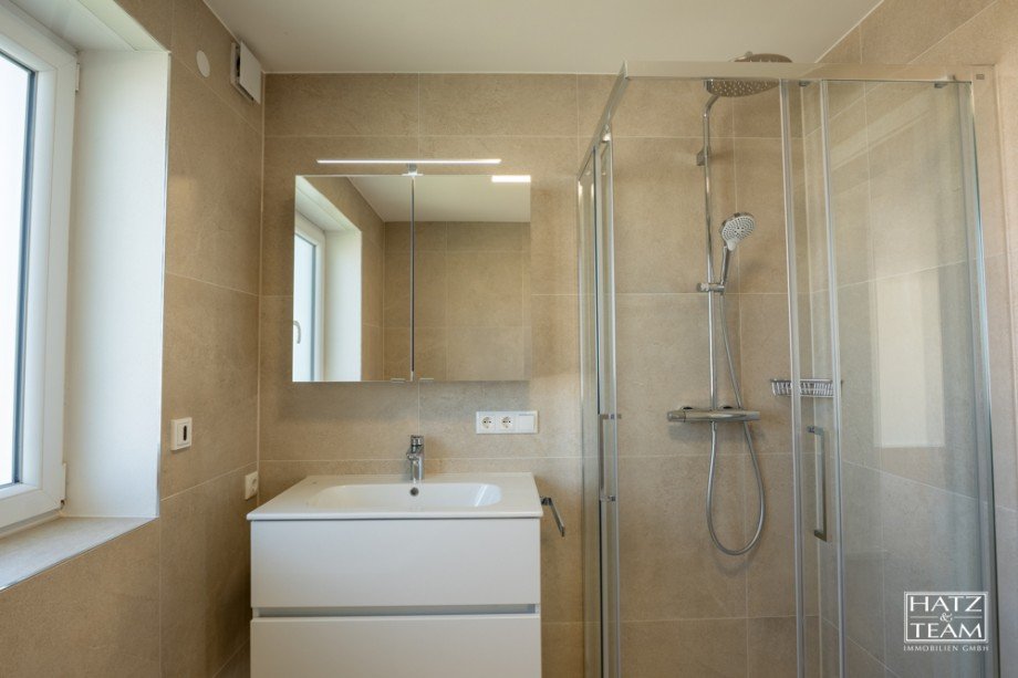 Badezimmer OG Zweifamilienhaus Thyrnau