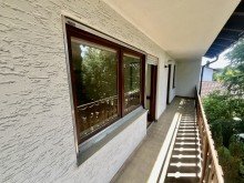 Balkon Charmantes Einfamilienhaus mit Potenzial auf tollem Grundst�ck in Neukirchen am Inn!