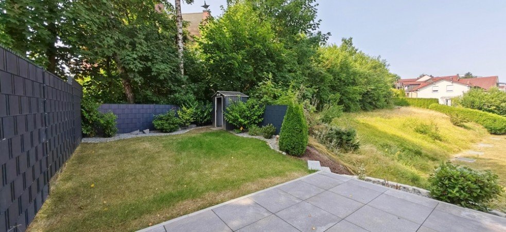 Garten Doppelhaush�lfte Passau