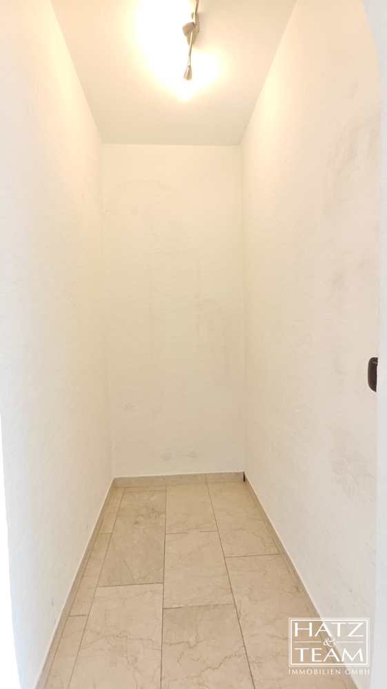 Garderobe Doppelhaush�lfte Passau