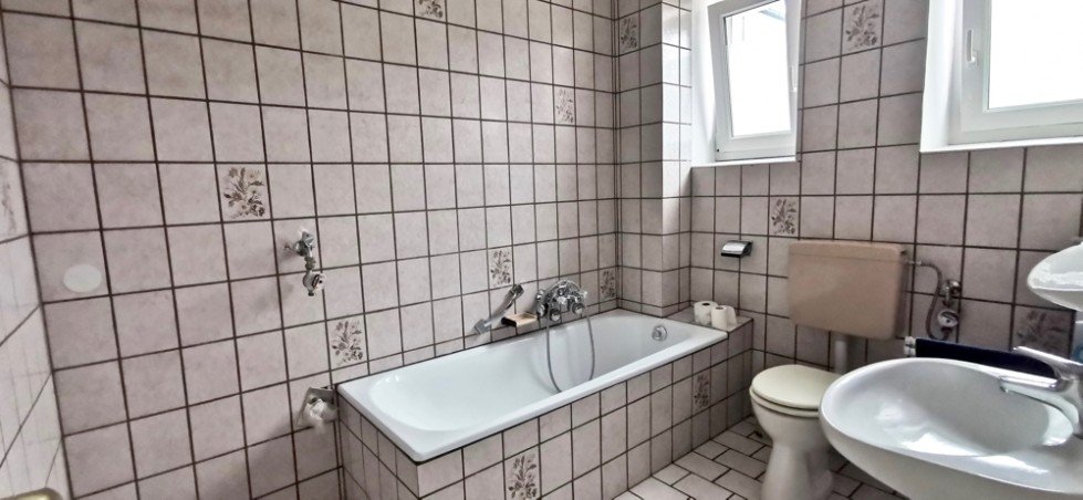 Bad B�rohaus Passau