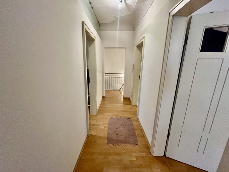 Flur OG Etagenwohnung Passau