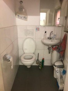 WC Vermietet! Eckladen in Bestlage - Direkt in der Fu�g�ngerzone von Passau