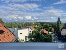 Ausblick Lichtdurchflutetes Apartment mit Balkon in toller Lage!
