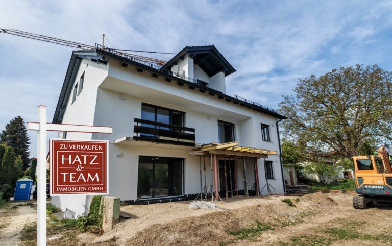 Hatz & Team Immobilien GmbH Bad F�ssing Etagenwohnung Gef�rderte 4-Zimmer-Garten-Wohnung in ruhiger Lage - Bad F�ssing, Kurzone 1 (KfW 55 EE WBP)