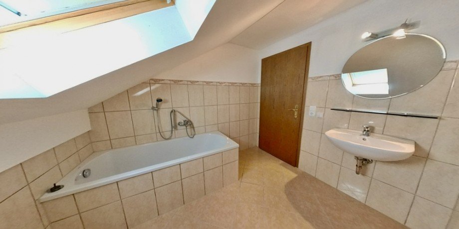 Badezimmer DG Reihenendhaus Passau