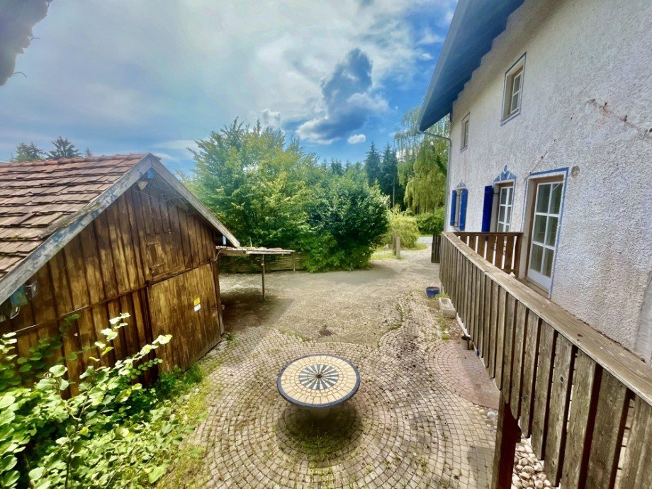 Vorplatz Landhaus Stubenberg