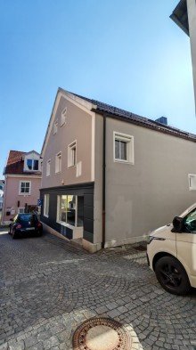 Hausansicht 1 Kapitalanlage! Mehrfamilienhaus mit Gewerbeeinheit